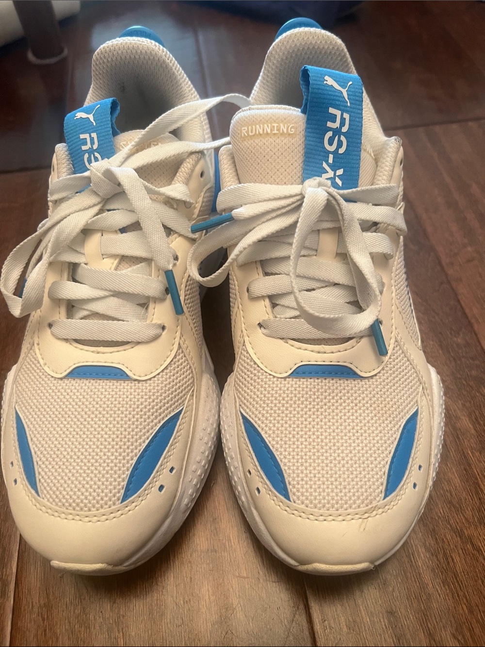 Puma Women's White and Blue sneakers